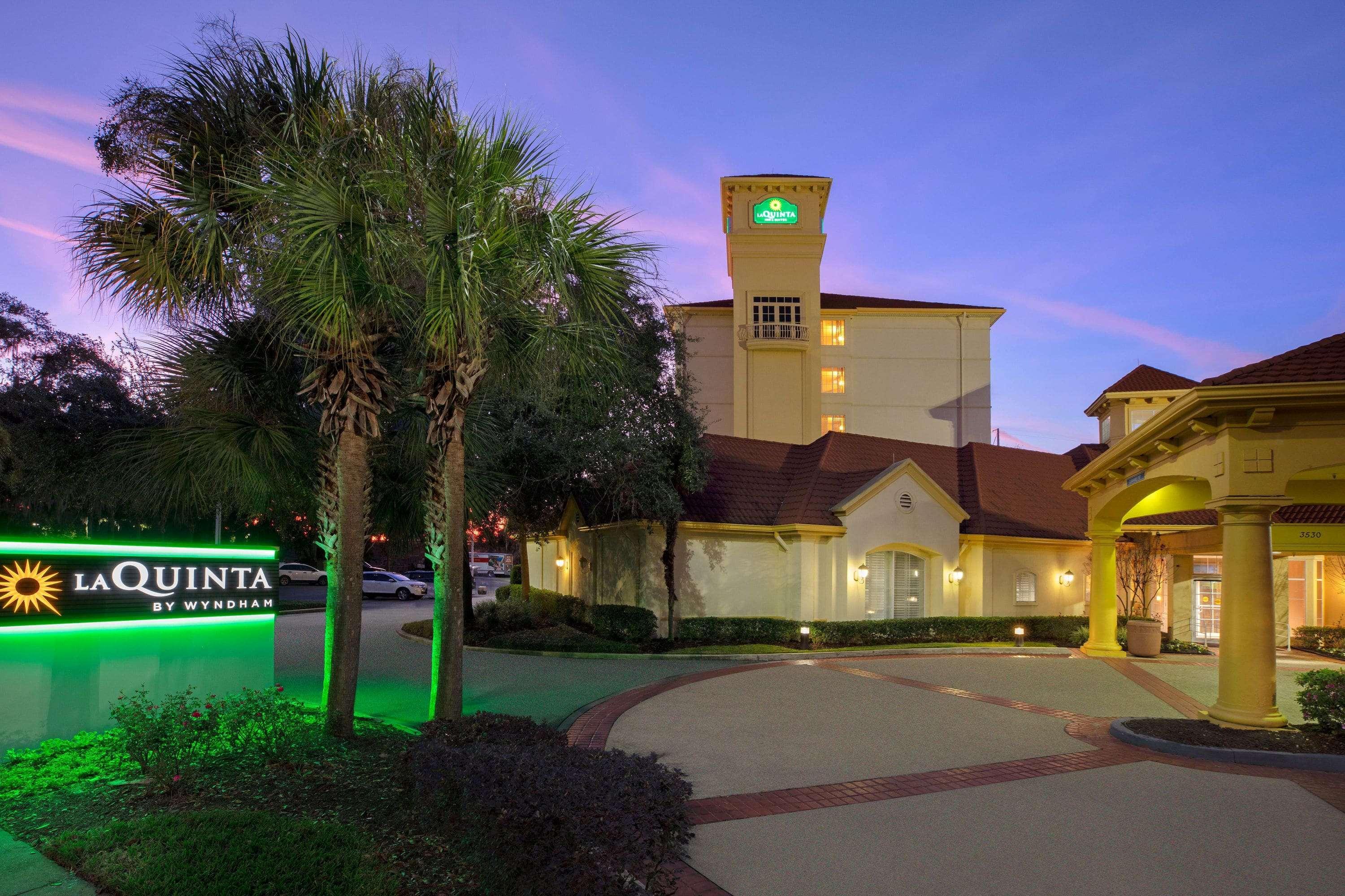 La Quinta Inn And Suites By Wyndham, Ocala Exterior photo
